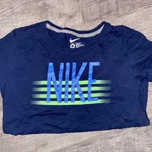 Nike tshirt